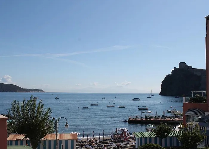 Eugenio Отель 3*