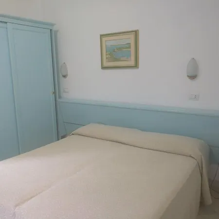 Hotel Eugenio 3*